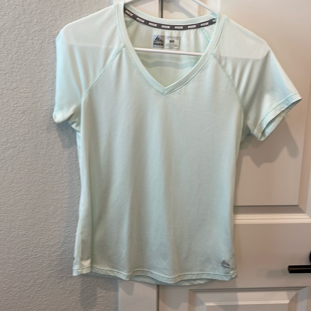 RBX athletic top